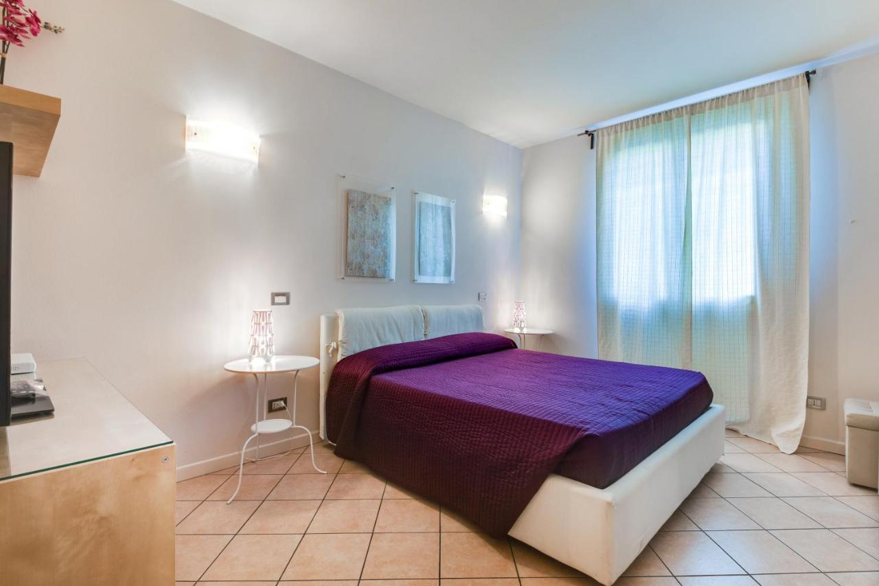 Casa Bonotto Apartment Desenzano del Garda Luaran gambar