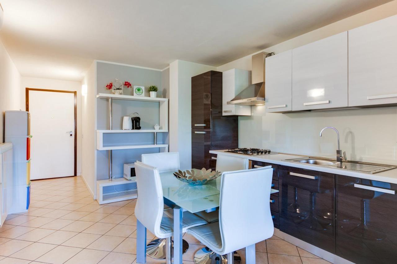 Casa Bonotto Apartment Desenzano del Garda Luaran gambar
