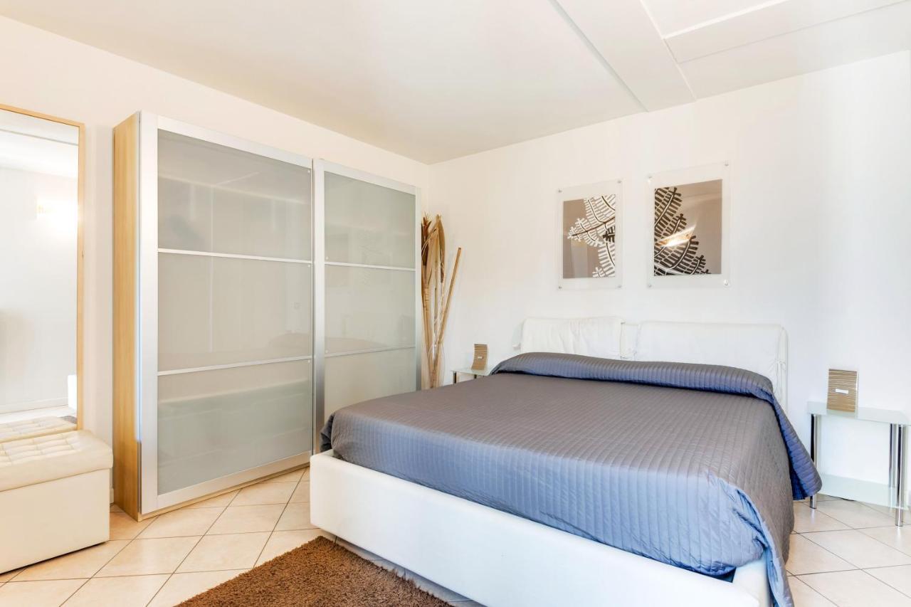 Casa Bonotto Apartment Desenzano del Garda Luaran gambar
