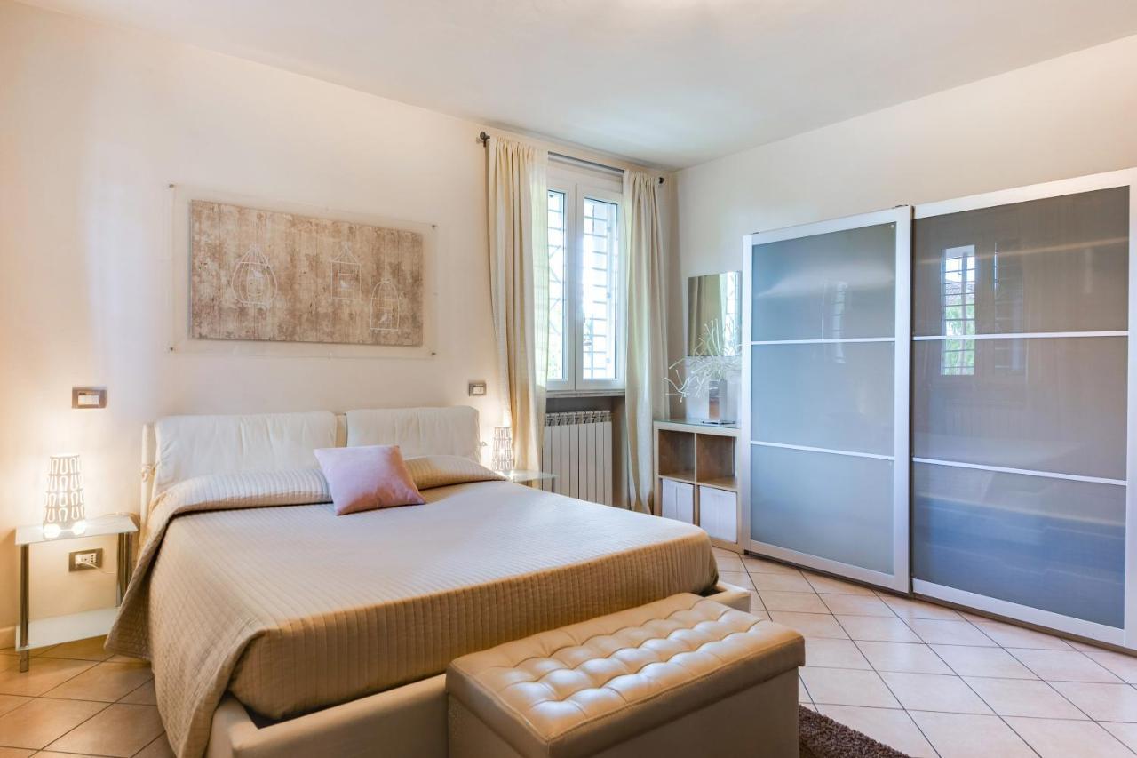Casa Bonotto Apartment Desenzano del Garda Luaran gambar