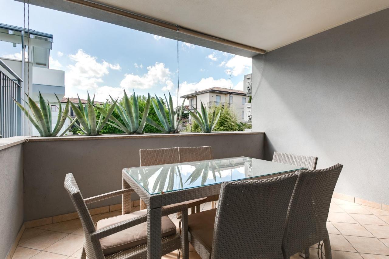 Casa Bonotto Apartment Desenzano del Garda Luaran gambar